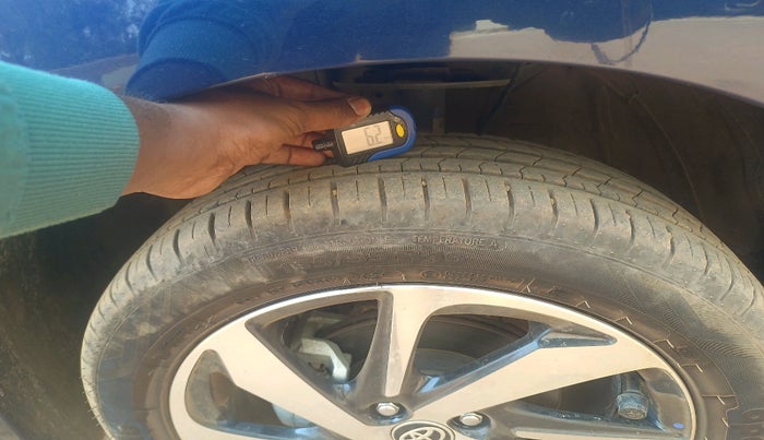 2024 Toyota Glanza V AMT, Petrol, Automatic, 19,898 km, tyre