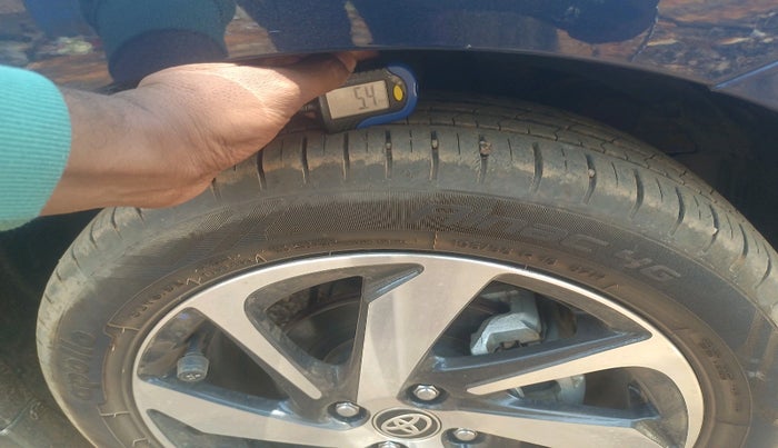 2024 Toyota Glanza V AMT, Petrol, Automatic, 19,898 km, tyre