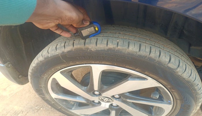 2024 Toyota Glanza V AMT, Petrol, Automatic, 19,898 km, tyre