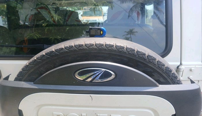 2021 Mahindra Bolero B6 (O), Diesel, Manual, 1,06,149 km, tyre