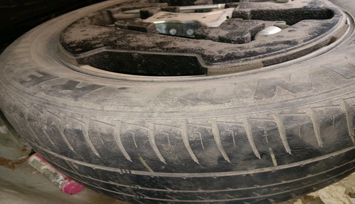 2017 Maruti Vitara Brezza VDI (O), Diesel, Manual, 1,06,162 km, tyre