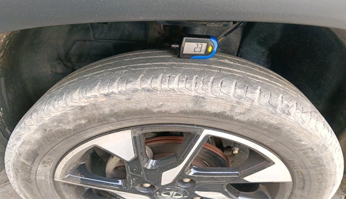 2023 Tata PUNCH CREATIVE  MT, Petrol, Manual, 39,263 km, tyre