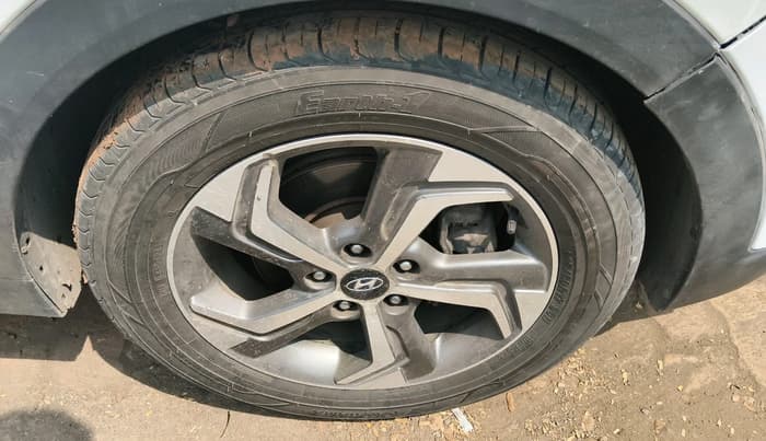 2019 Hyundai Creta SX (O) EXECUTIVE 1.6 DIESEL, Diesel, Manual, 1,41,734 km, tyre