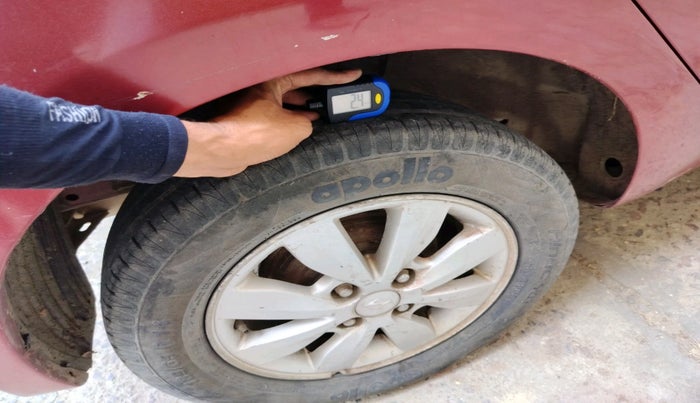 2012 Hyundai i20 SPORTZ 1.2, Petrol, Manual, 1,14,903 km, tyre