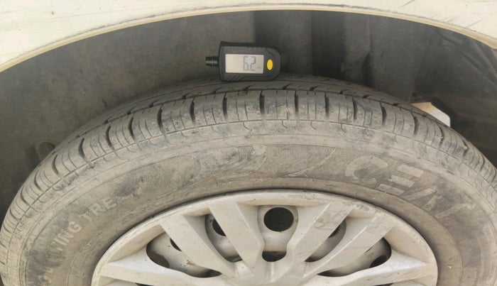 2019 Maruti Swift Dzire TOUR S-CNG, CNG, Manual, 93,430 km, tyre