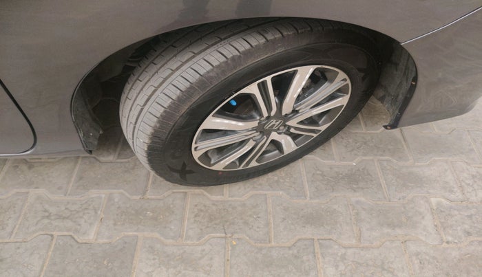 2019 Honda City 1.5L I-VTEC V MT, Petrol, Manual, 49,981 km, tyre