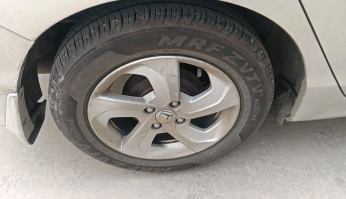 2014 Honda City 1.5L I-VTEC VX CVT, Petrol, Automatic, 89,656 km, tyre
