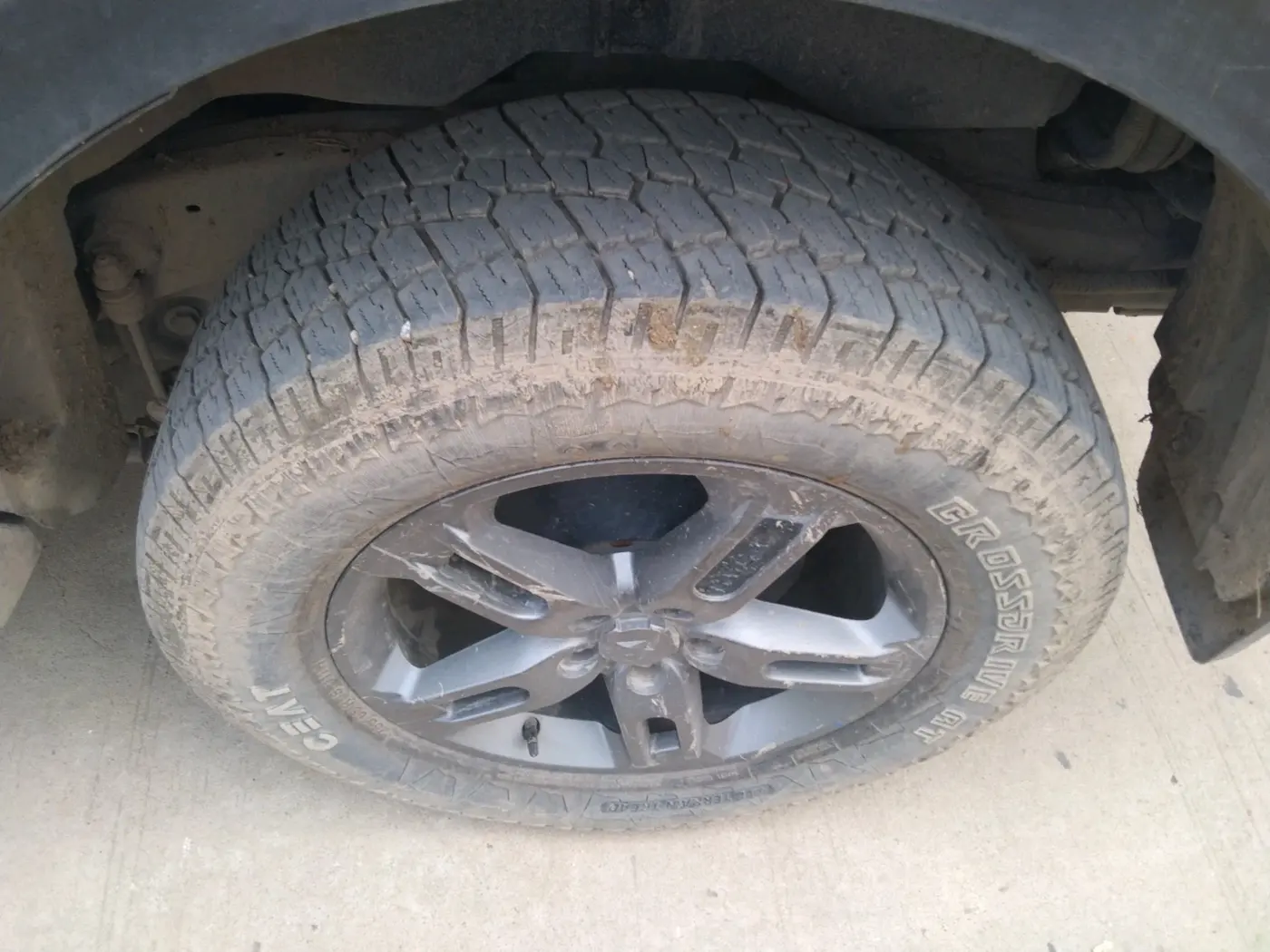 2024 Mahindra Thar LX D AT 4WD HT, Diesel, Automatic, 31,438 km, tyre
