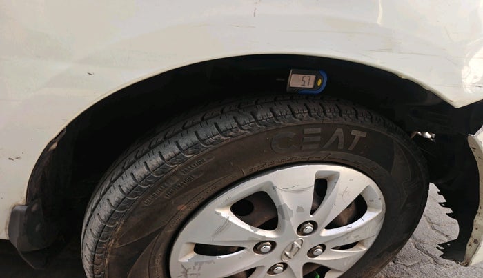 2012 Hyundai i10 SPORTZ 1.2, Petrol, Manual, 75,007 km, tyre