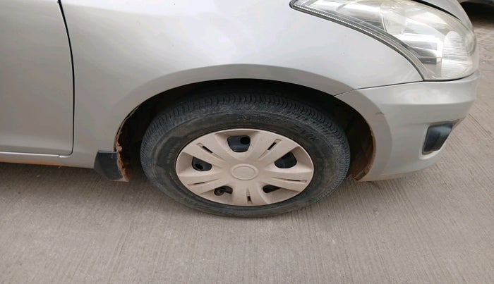 2013 Maruti Swift Dzire VXI, Petrol, Manual, 1,02,506 km, tyre