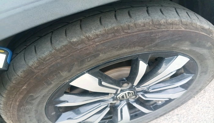 2020 MG HECTOR SHARP 2.0 DIESEL, Diesel, Manual, 1,19,781 km, tyre