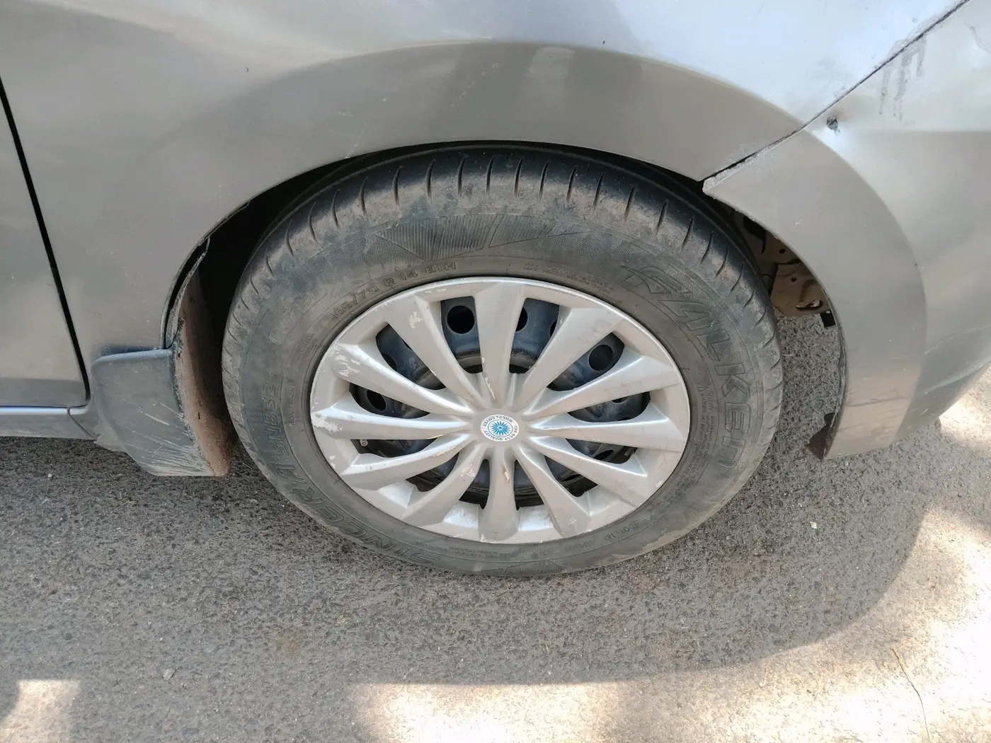 2016 Maruti Celerio ZXI, Petrol, Manual, 57,800 km, tyre