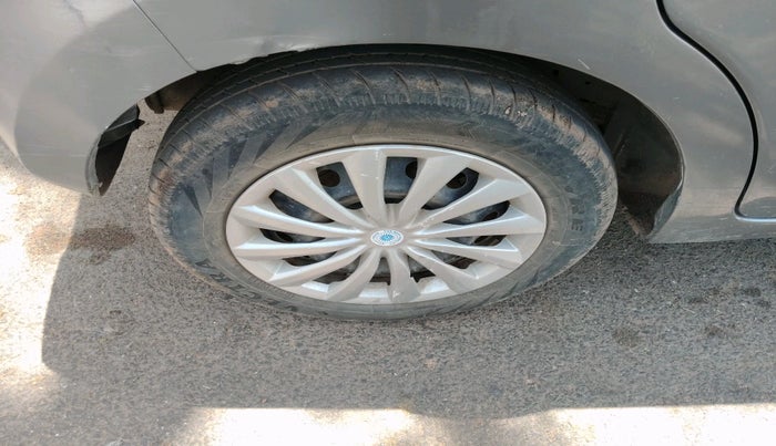 2016 Maruti Celerio ZXI, Petrol, Manual, 57,629 km, tyre