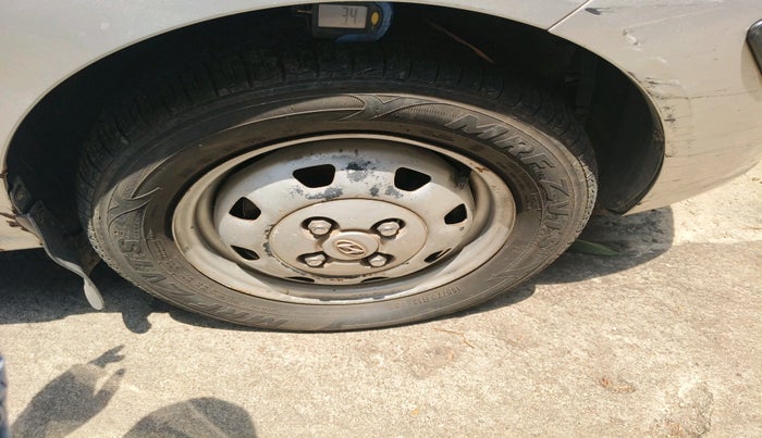 2007 Hyundai Santro Xing GLS, Petrol, Manual, 1,39,133 km, tyre