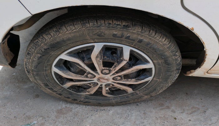 2020 Maruti Alto LXI, Petrol, Manual, 72,378 km, tyre