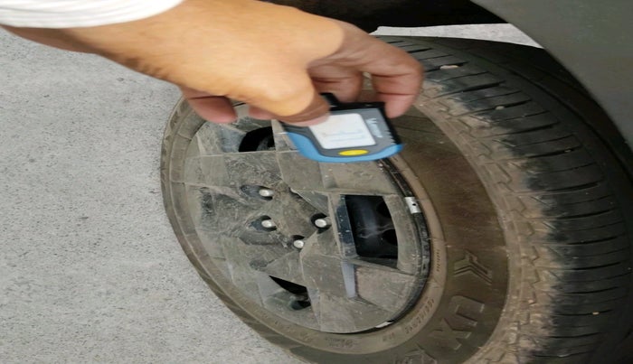 2025 KIA SYROS HTK 1.0 Turbo 6MT, Petrol, Manual, 33,271 km, tyre