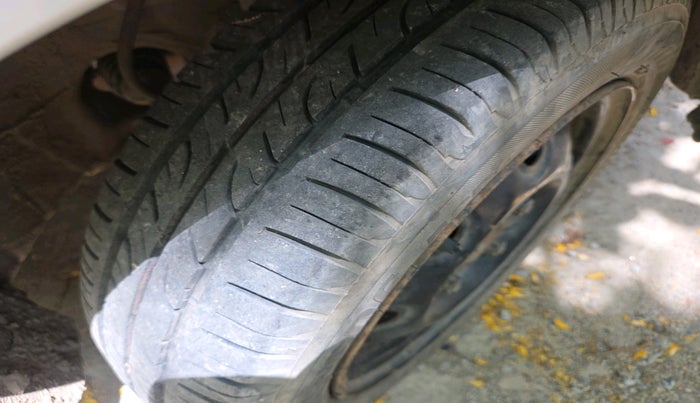 2011 Maruti Alto K10 VXI, Petrol, Manual, 29,136 km, tyre