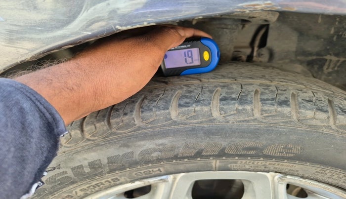 2016 Ford Ecosport TITANIUM 1.5L DIESEL, Diesel, Manual, 1,60,818 km, tyre