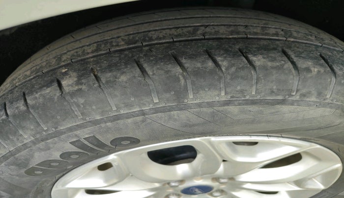 2017 Ford Ecosport TITANIUM+ 1.5L DIESEL, Diesel, Manual, 1,55,345 km, tyre