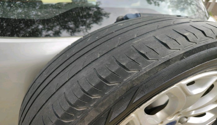 2017 Ford Ecosport TITANIUM+ 1.5L DIESEL, Diesel, Manual, 1,55,345 km, tyre