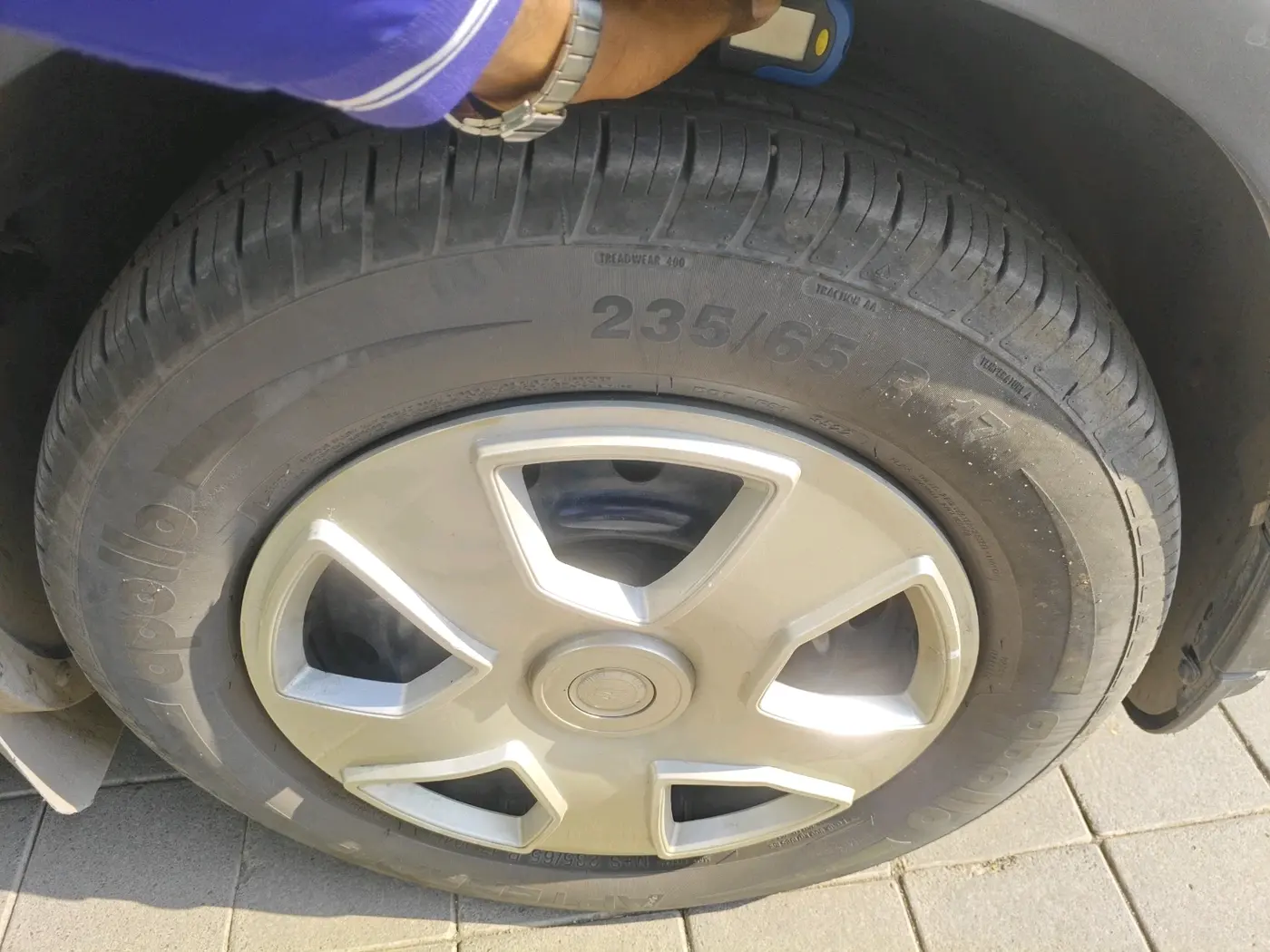 2020 Mahindra XUV500 W7, Diesel, Manual, 92,520 km, tyre