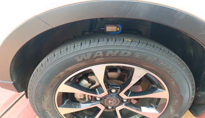 2021 Tata NEXON EV XZ PLUS LUX, Electric, Automatic, 31,189 km, tyre