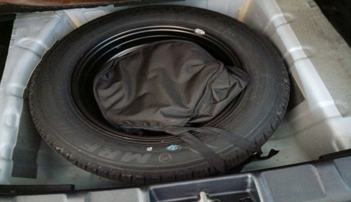 2021 Tata NEXON EV XZ PLUS LUX, Electric, Automatic, 31,189 km, tyre