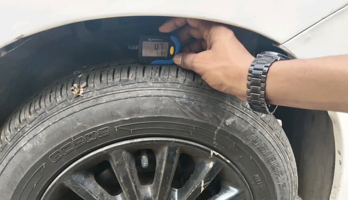2018 Maruti Wagon R 1.0 LXI CNG, CNG, Manual, 67,695 km, tyre