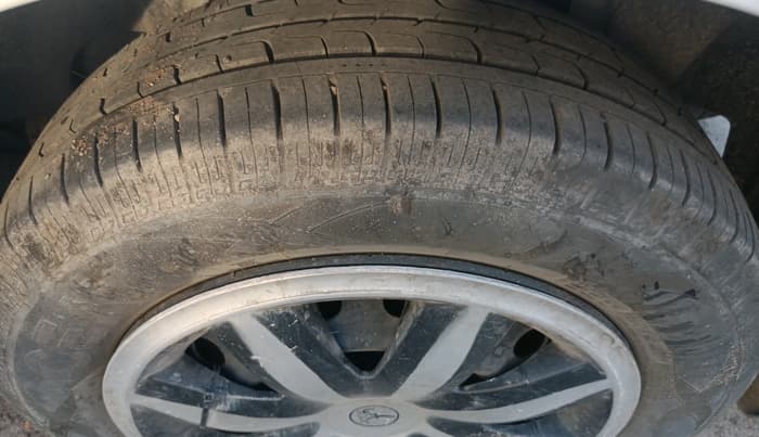 2019 Maruti Ertiga VDI 1.5, Diesel, Manual, 82,886 km, tyre