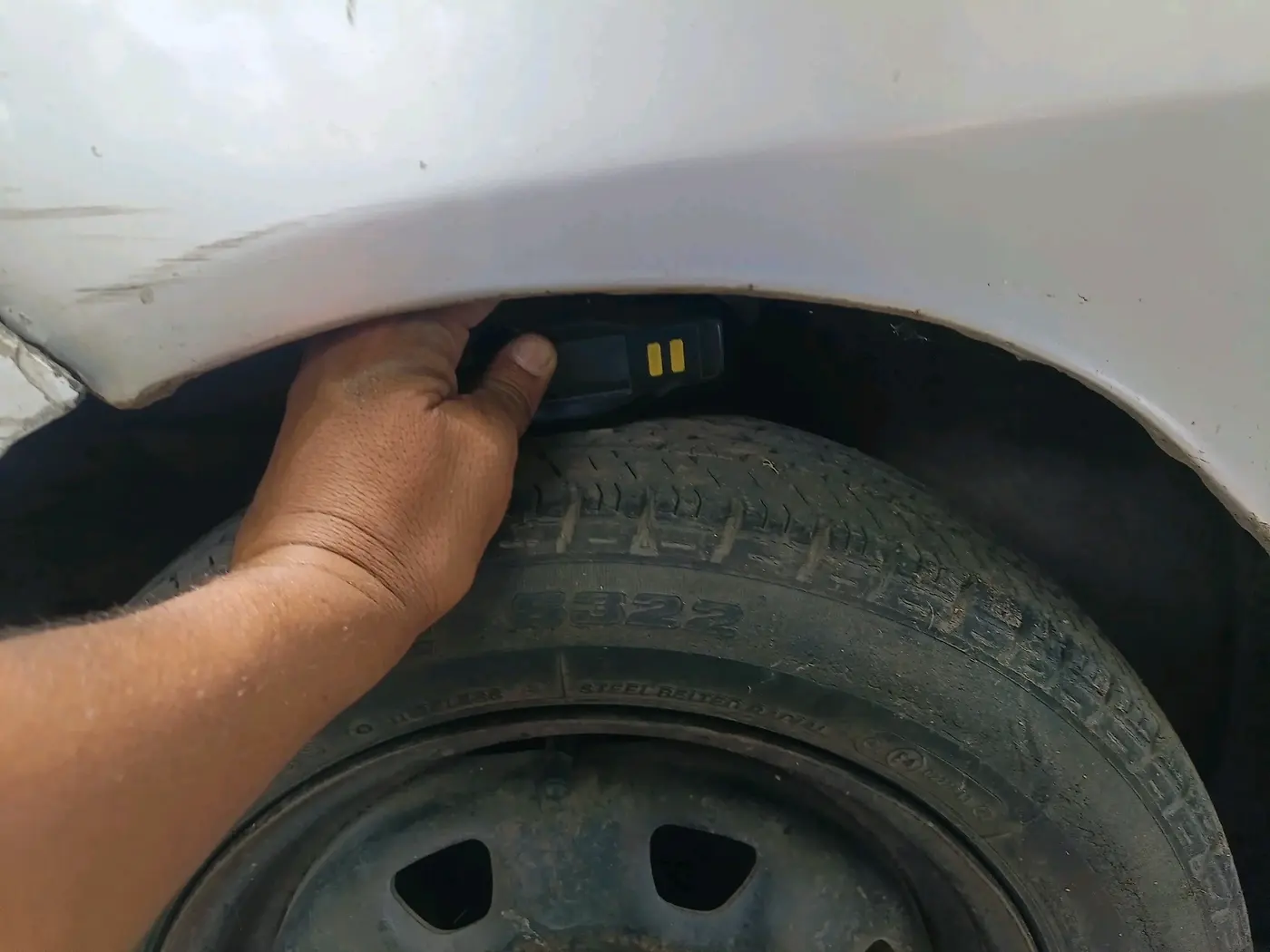 2012 Hyundai Santro Xing GLS, CNG, Manual, 1,10,378 km, tyre