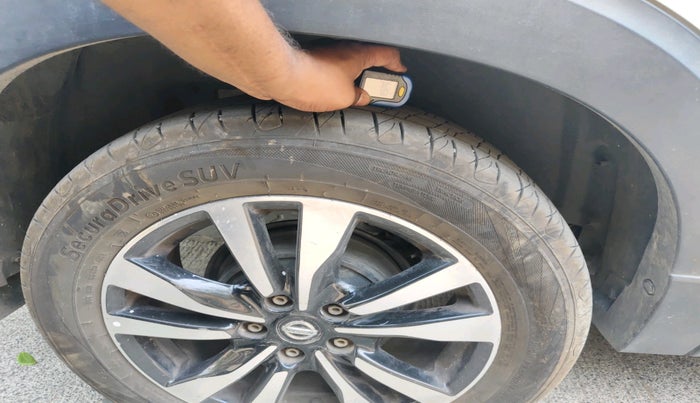 2020 Nissan Kicks XV TURBO 1.3, Petrol, Manual, 31,521 km, tyre