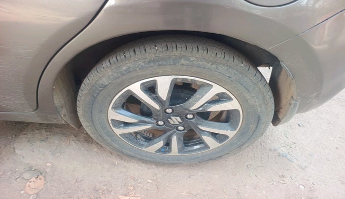 2024 Maruti Swift ZXI PLUS, Petrol, Manual, 15,705 km, tyre