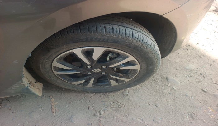 2024 Maruti Swift ZXI PLUS, Petrol, Manual, 15,705 km, tyre