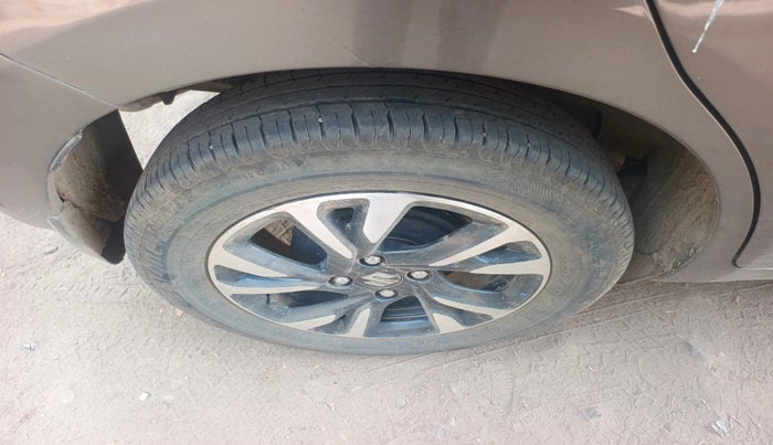 2024 Maruti Swift ZXI PLUS, Petrol, Manual, 15,705 km, tyre