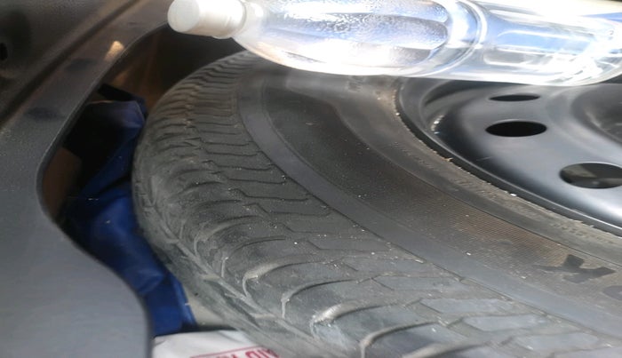 2013 Maruti Swift Dzire VXI, Petrol, Manual, 23,543 km, tyre