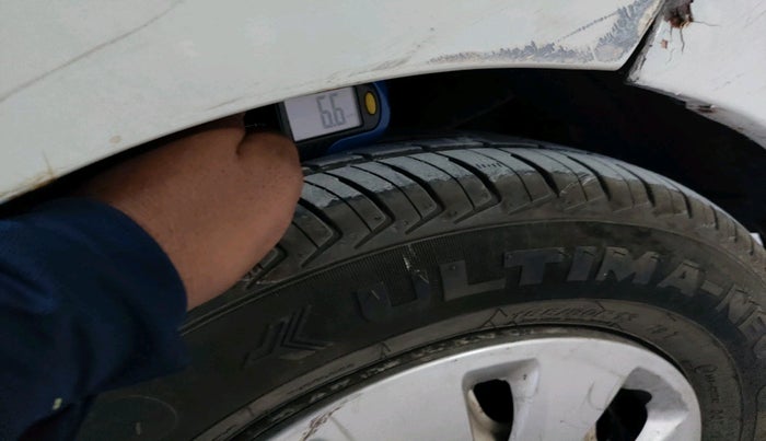 2012 Hyundai i10 SPORTZ 1.2 AT, Petrol, Automatic, 50,036 km, tyre