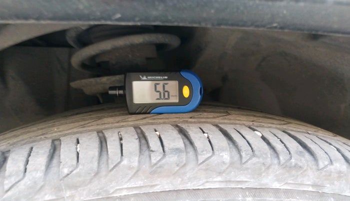 2021 Jeep Compass MODEL S (O) DIESEL 4X4 AT, Diesel, Automatic, 53,900 km, tyre