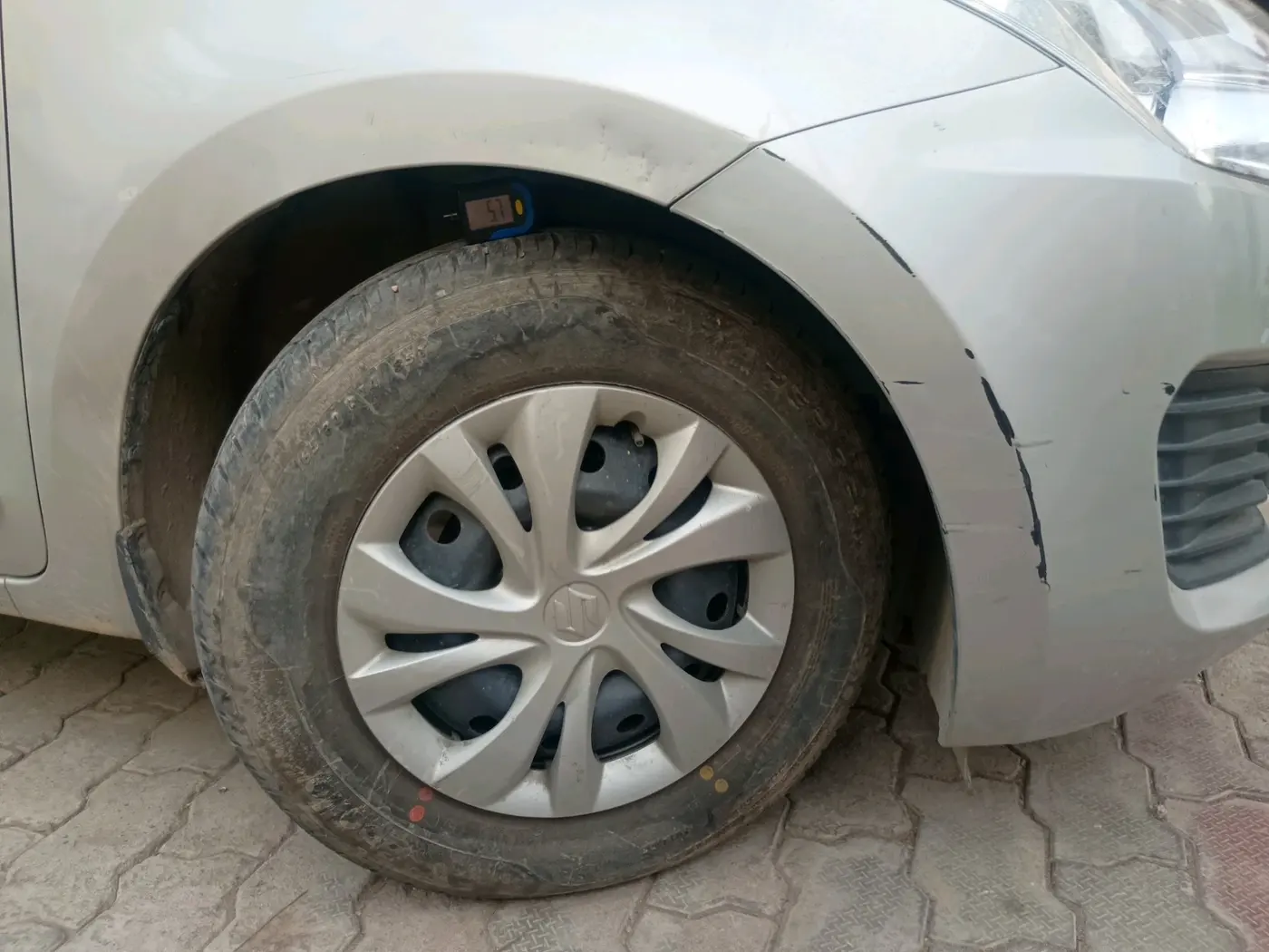 2020 Maruti Swift VXI, Petrol, Manual, 55,682 km, tyre