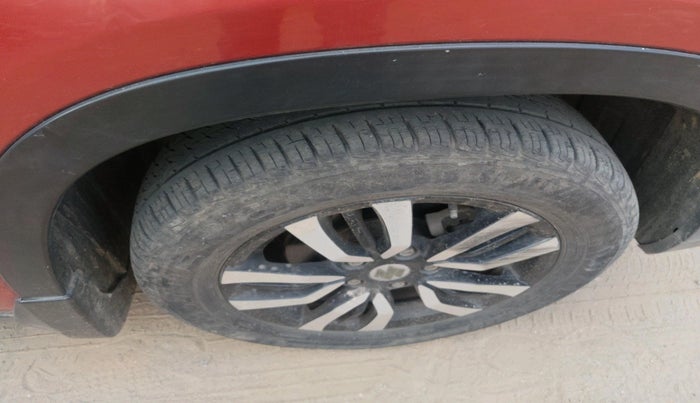 2017 Maruti Vitara Brezza VDI (O), Diesel, Manual, 46,880 km, tyre