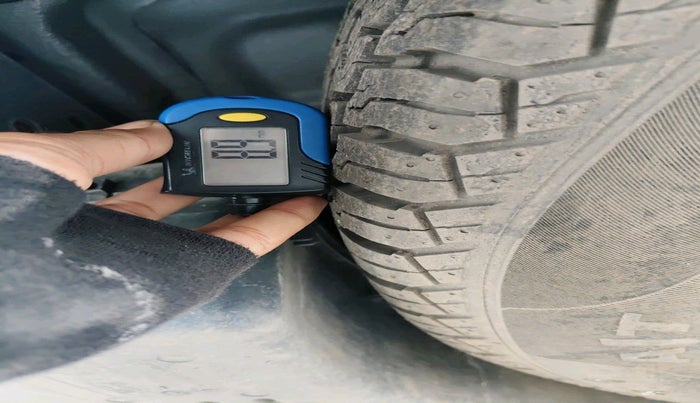 2021 Ford Endeavour TITANIUM PLUS 2.0 4X2 AT SUNROOF, Diesel, Automatic, 1,37,942 km, tyre