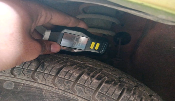 2017 Maruti Alto K10 VXI, Petrol, Manual, 12,769 km, tyre