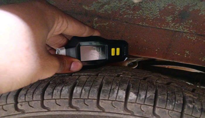 2017 Maruti Alto K10 VXI, Petrol, Manual, 12,769 km, tyre