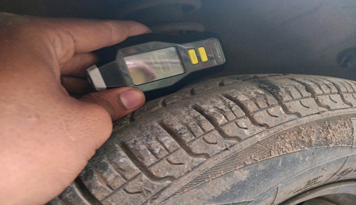 2017 Maruti Alto K10 VXI, Petrol, Manual, 12,769 km, tyre