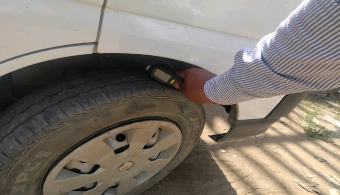 2023 Maruti Eeco 5 STR AC, Petrol, Manual, 26,072 km, tyre