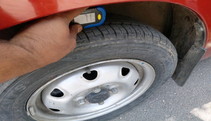 2011 Maruti Zen Estilo LXI, Petrol, Manual, 28,848 km, tyre