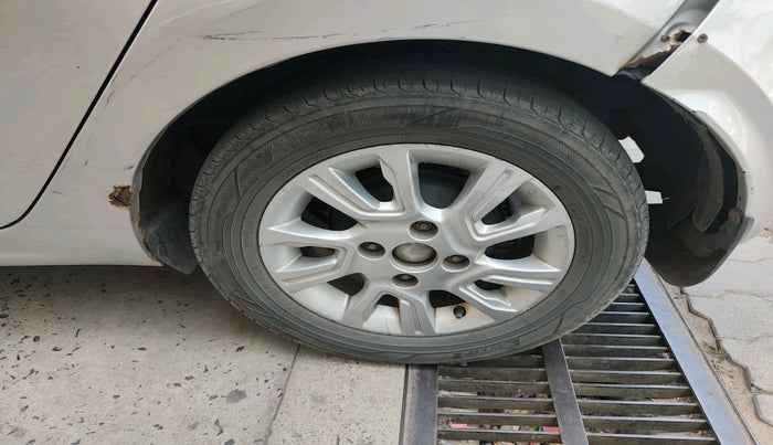2018 Tata Tiago XZ PETROL, CNG, Manual, 1,07,730 km, tyre