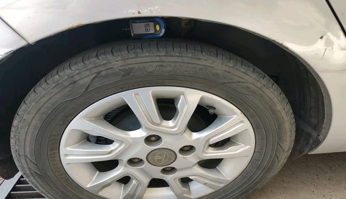 2018 Tata Tiago XZ PETROL, CNG, Manual, 1,07,730 km, tyre