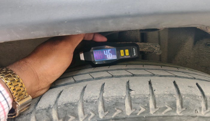 2017 Jeep Compass LIMITED 2.0 DIESEL, Diesel, Manual, 1,14,030 km, tyre