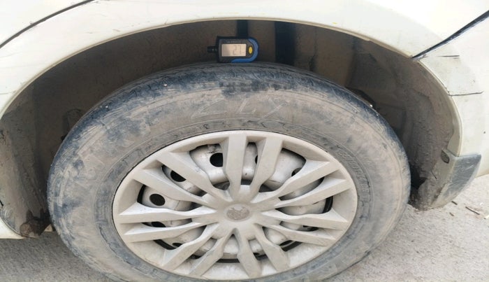 2021 Maruti Swift Dzire TOUR S-CNG, CNG, Manual, 95,154 km, tyre