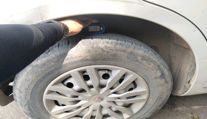 2021 Maruti Swift Dzire TOUR S-CNG, CNG, Manual, 95,154 km, tyre